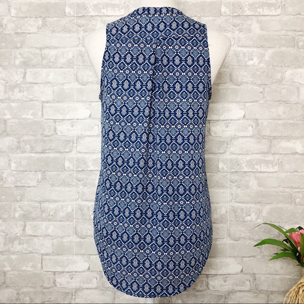LUSH Boho Blue Mod Print Sleeveless V-Neck Tunic Tank-Top Blouse Size Small - Picture 2 of 15